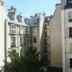 Faubourg Saint-Honore - Studio - Paris 8