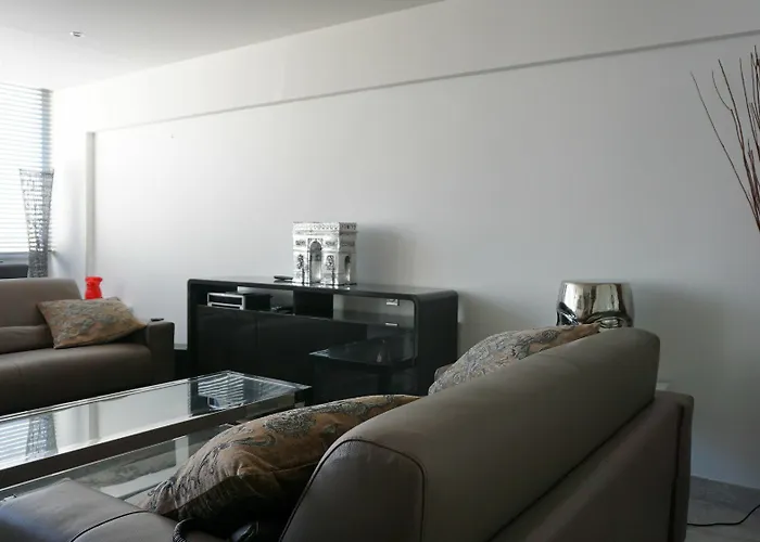 Faubourg Saint-Honore - Studio - Paris 8